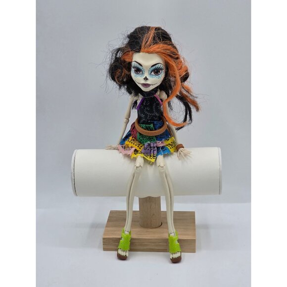 OG Monster High 2012 Skelita Calaveras Scaris Mattel Doll - Picture 5 of 6